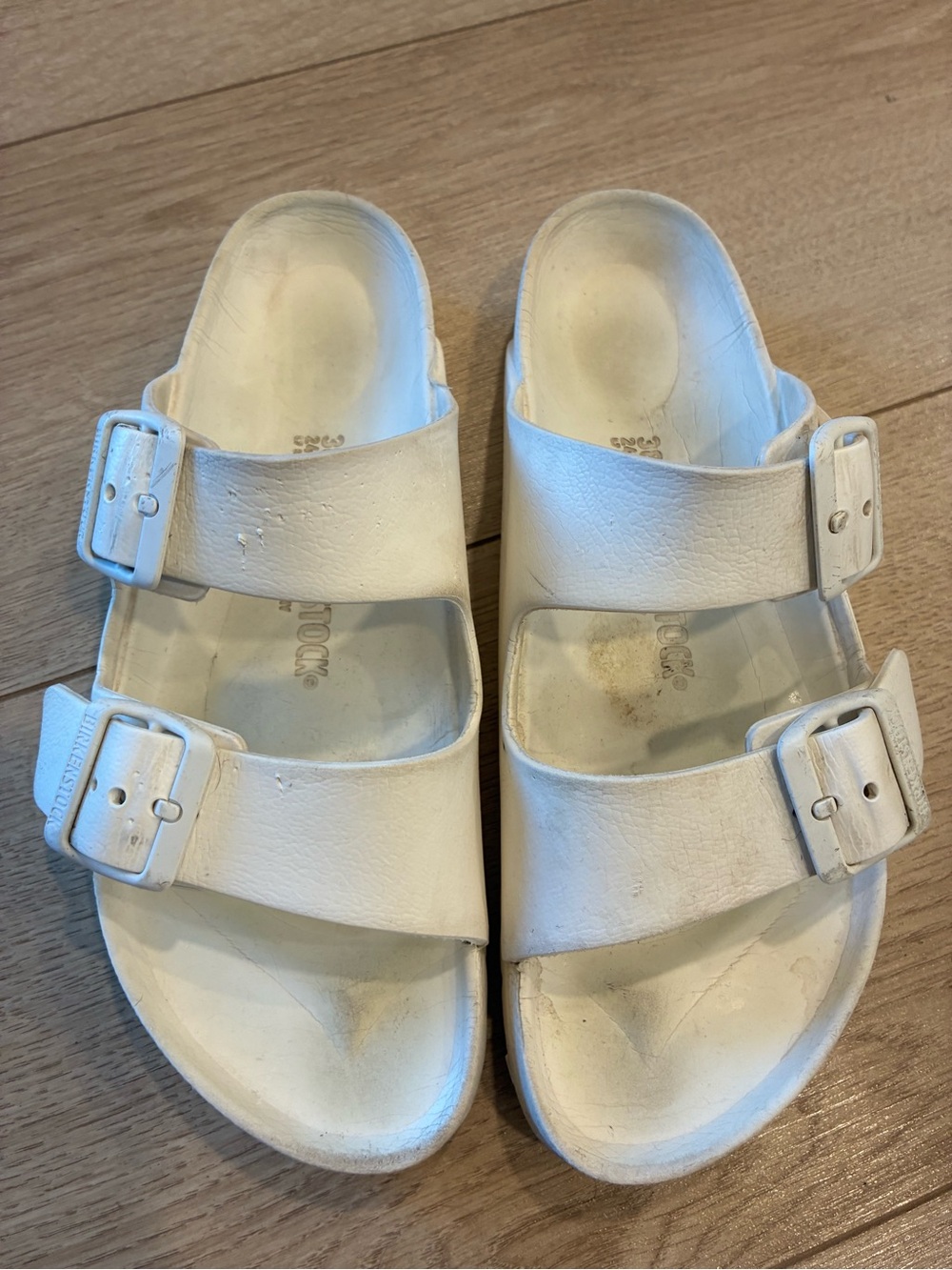 Birkenstock Women’s Arizona Buckle EVA White Sandal Narrow Size 7/38 - Picture 5 of 9